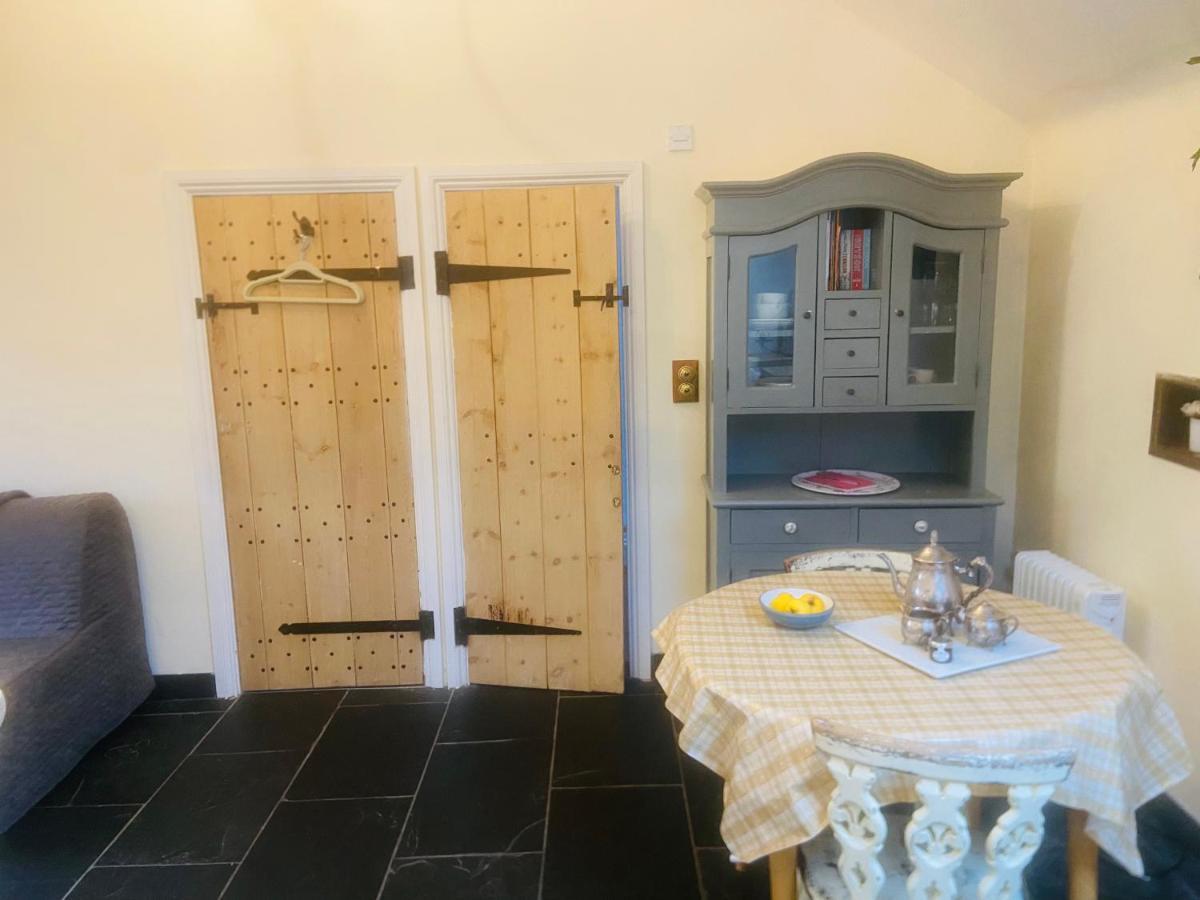 Beautiful 1-Bed House In Gloucestershire Westbury on Severn Екстериор снимка