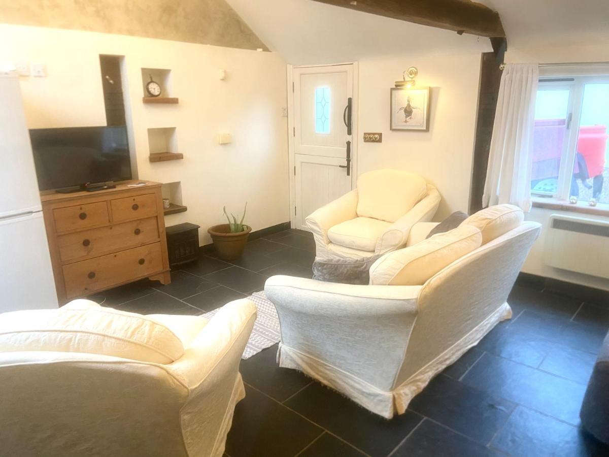 Beautiful 1-Bed House In Gloucestershire Westbury on Severn Екстериор снимка